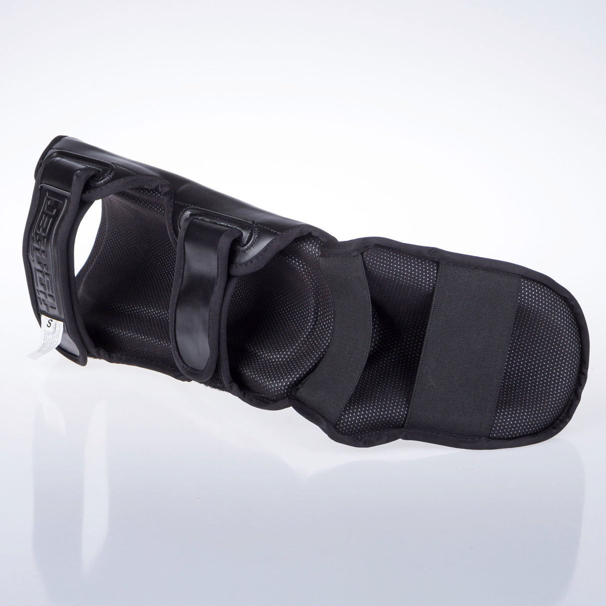 Fighter Schienbeinschoner Thai Ergo – schwarz/rot, FSG-004BR