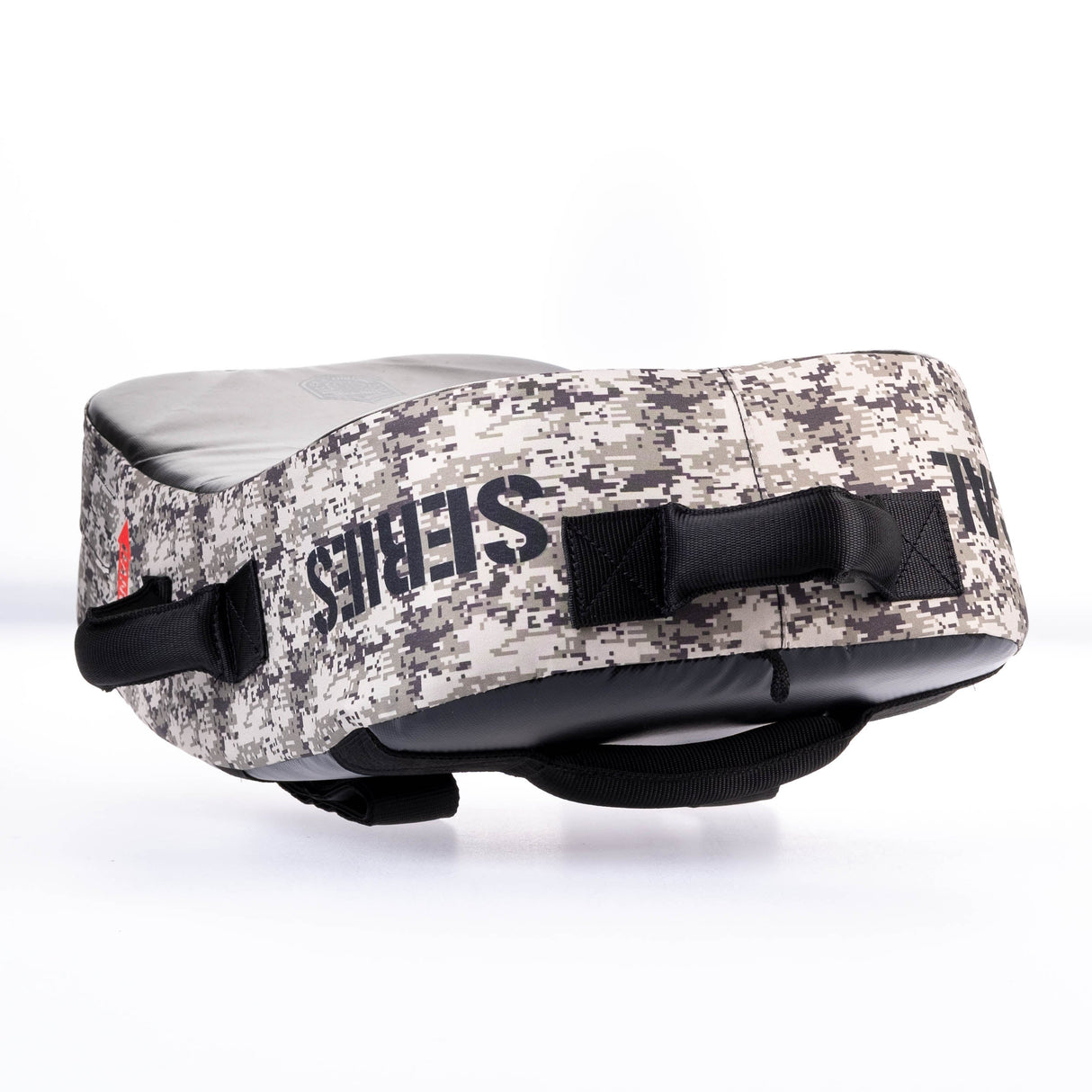 Fighter Kicking Shield – MULTI GRIP – Life is a Fight – Desert Camo, FKSH-25