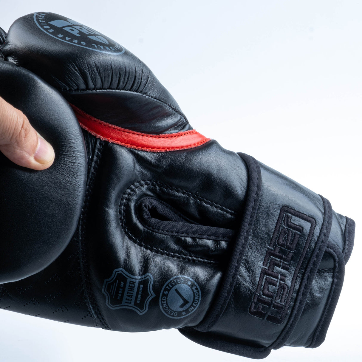 Fighter Boxhandschuhe Pro – schwarz, FBG-PRO-002