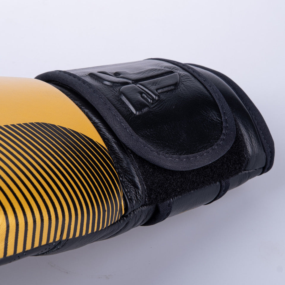 Fighter Pro Boxhandschuhe – gold/schwarz, FBG-PRO-005