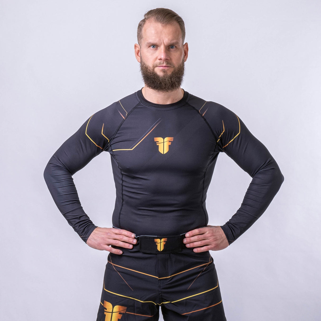 Fighter Rashguard Lines Gold – schwarz/gold, FRSG-LNG