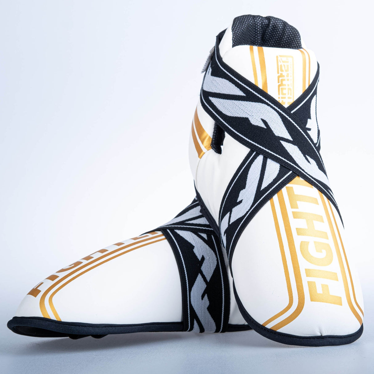 Fighter Foot Gear Stripe – SGP Edition – weiß/gold