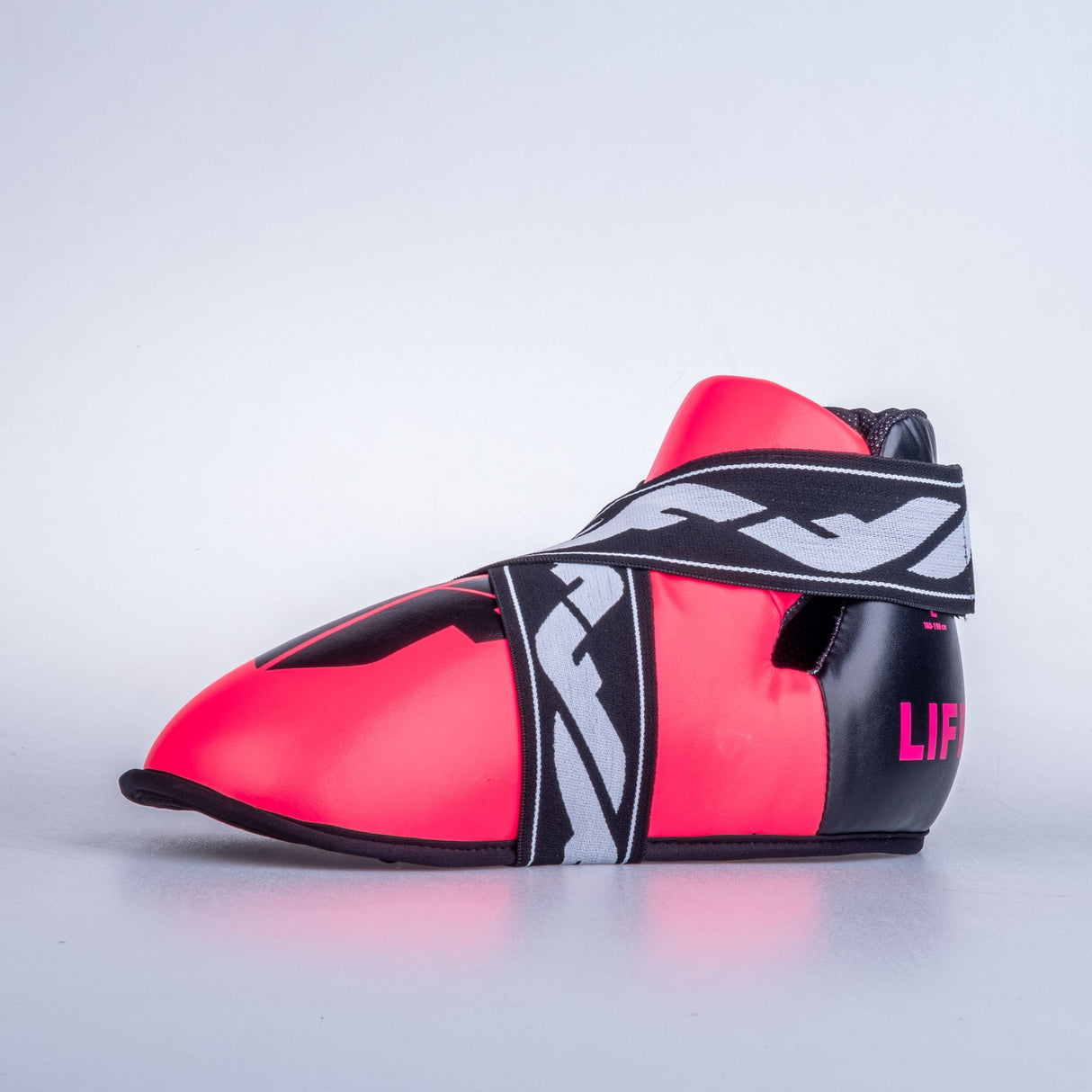 Fighter-Fußschützer – schwarz/rosa, JE1455-WRD-0207