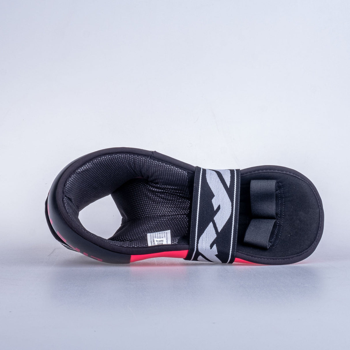 Fighter-Fußschützer – schwarz/rosa, JE1455-WRD-0207