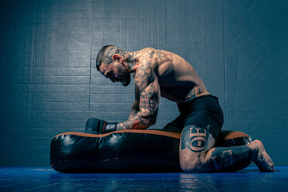 Kampfpuppe für MMA – schwarz/grün