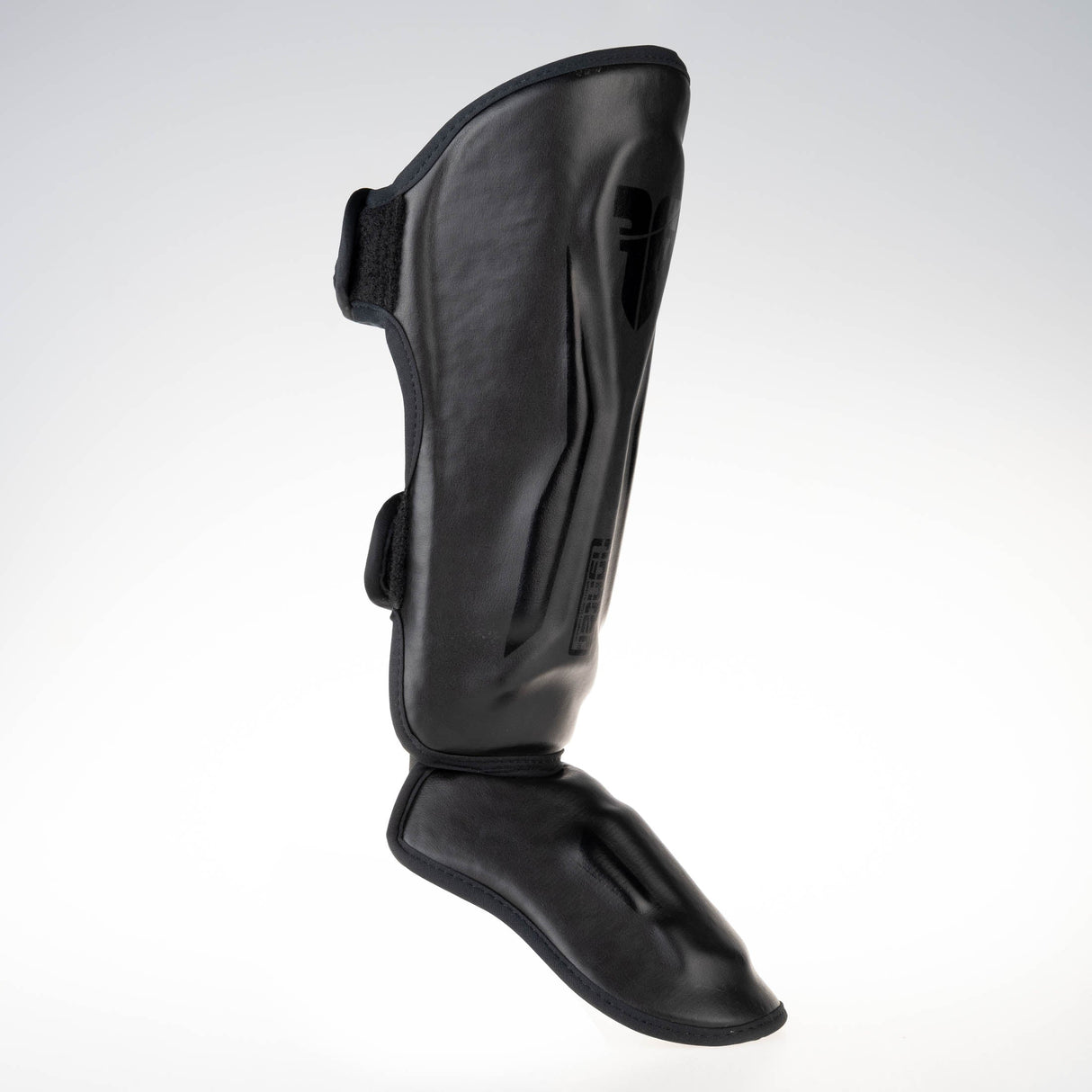 Fighter Schienbeinschoner Thai Ergo – schwarz, FSG-004BB