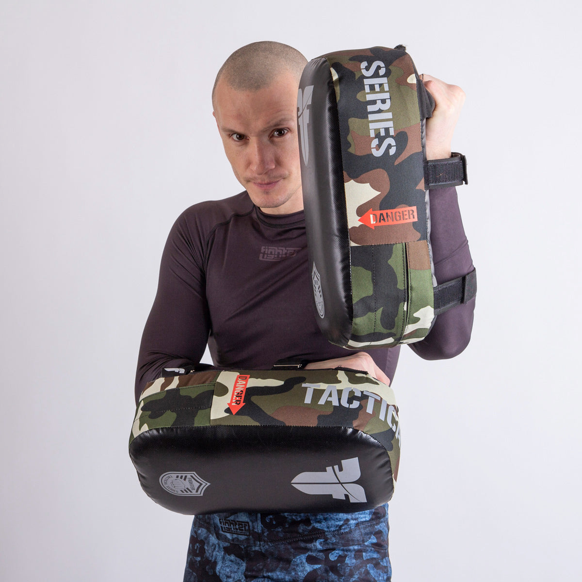 Fighter Thai Kick Shield MAXI – Tactical Series – Armeegrün, F01602-TSG