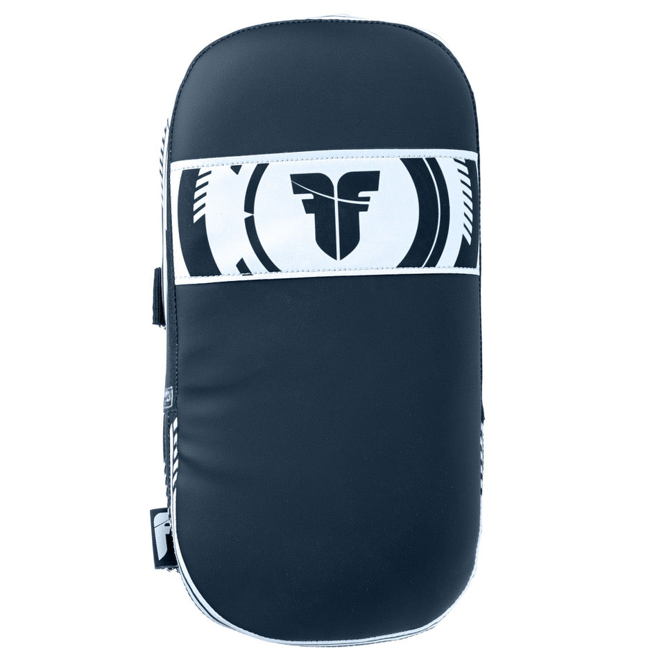Fighter Shield Thai MAXI – Power Series – schwarz/rot