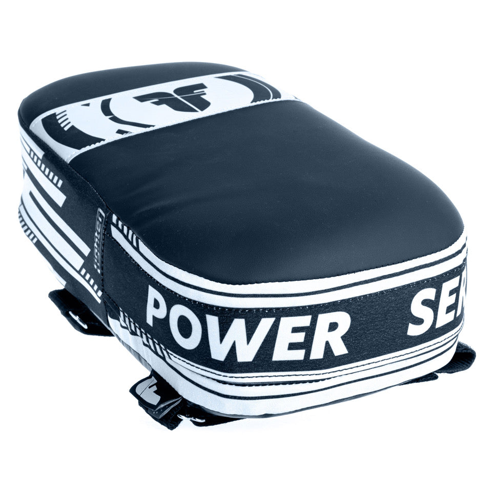 Fighter Shield Thai MAXI – Power Series – schwarz/rot