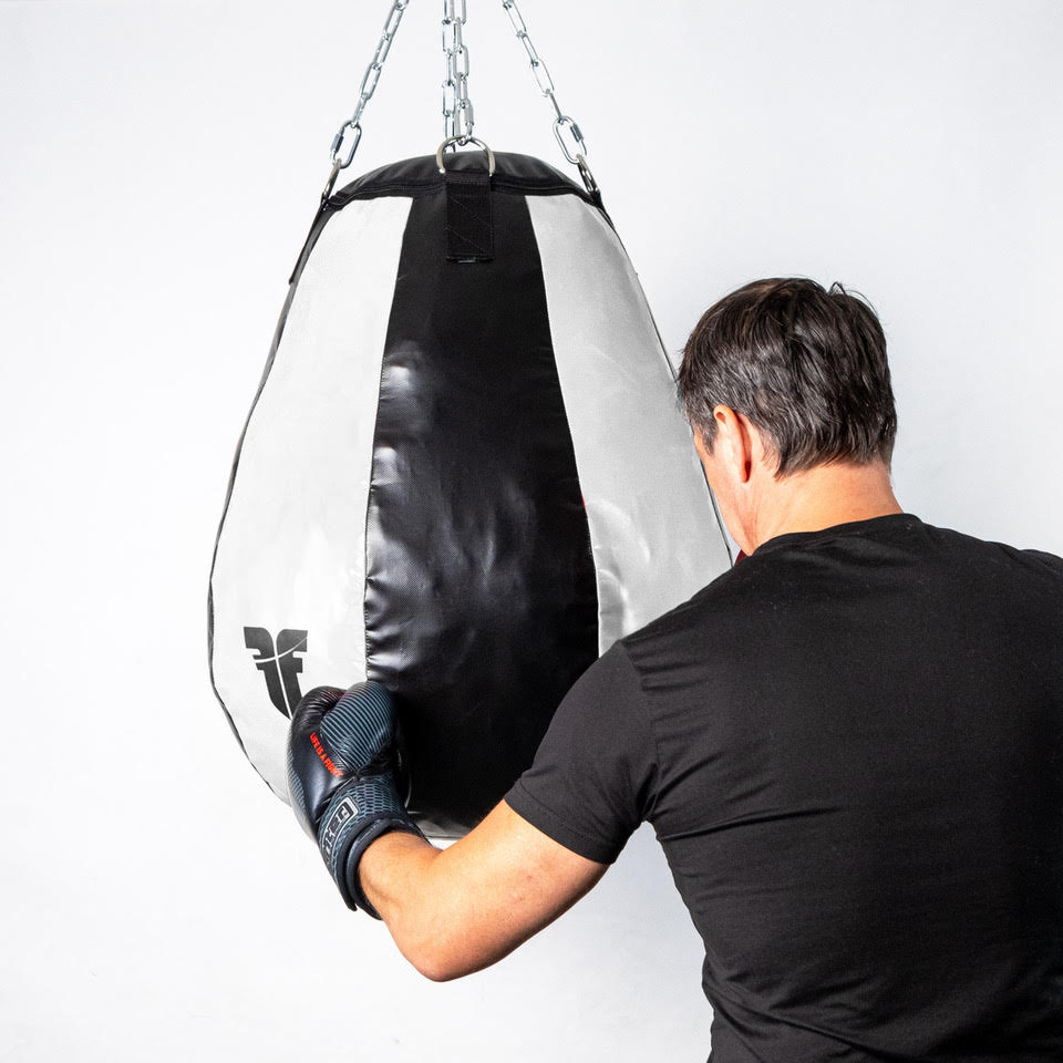 The Fighter Professional Speed Bag – schwarz/weiß