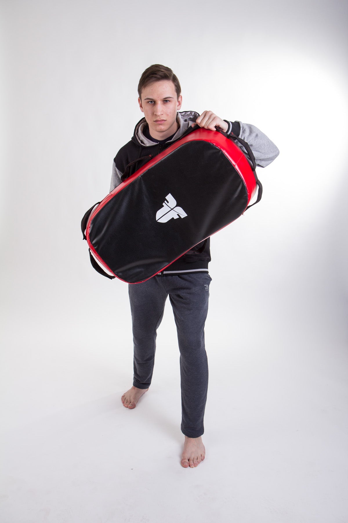 Fighter Reversible Kicking Shield – MULTI GRIP – schwarz/rot, FKSH-11