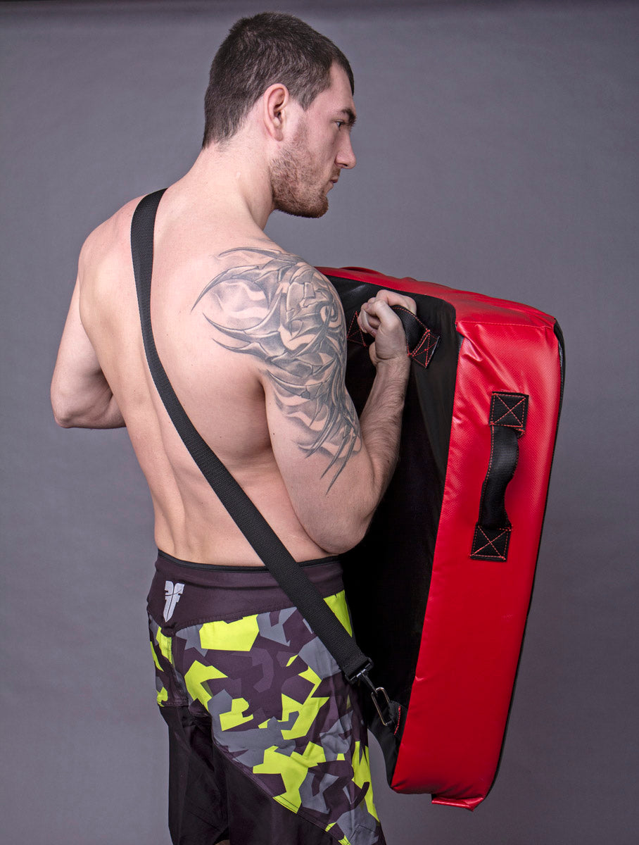 Fighter Kicking/Punching Shield – schwarz/rot, FKPS-01