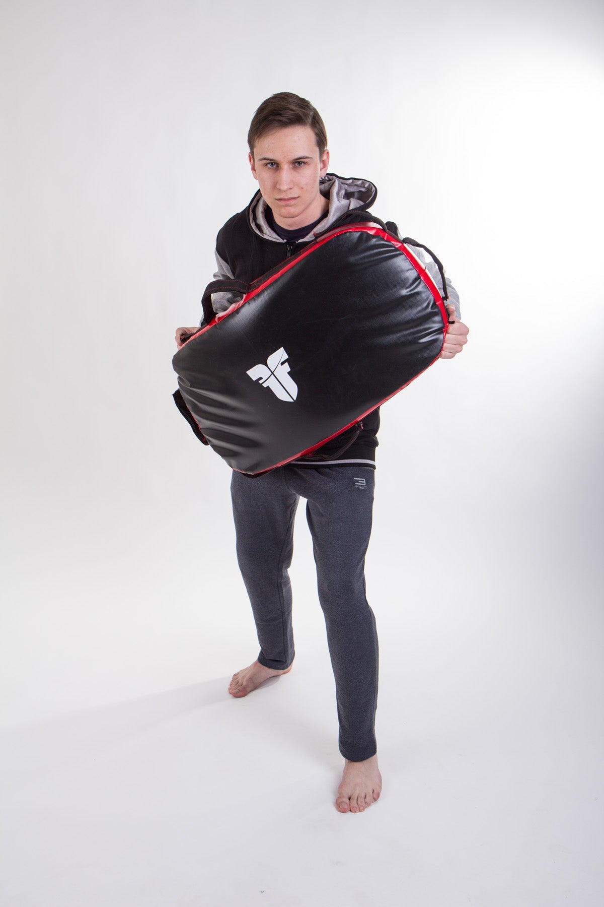 Fighter Reversible Kicking Shield – MULTI GRIP – schwarz/rot, FKSH-11