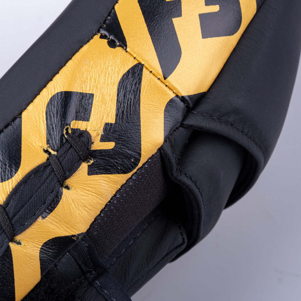 Fighter Fokus Pratzen – Schwarz/Gold, FFMS-002-12F
