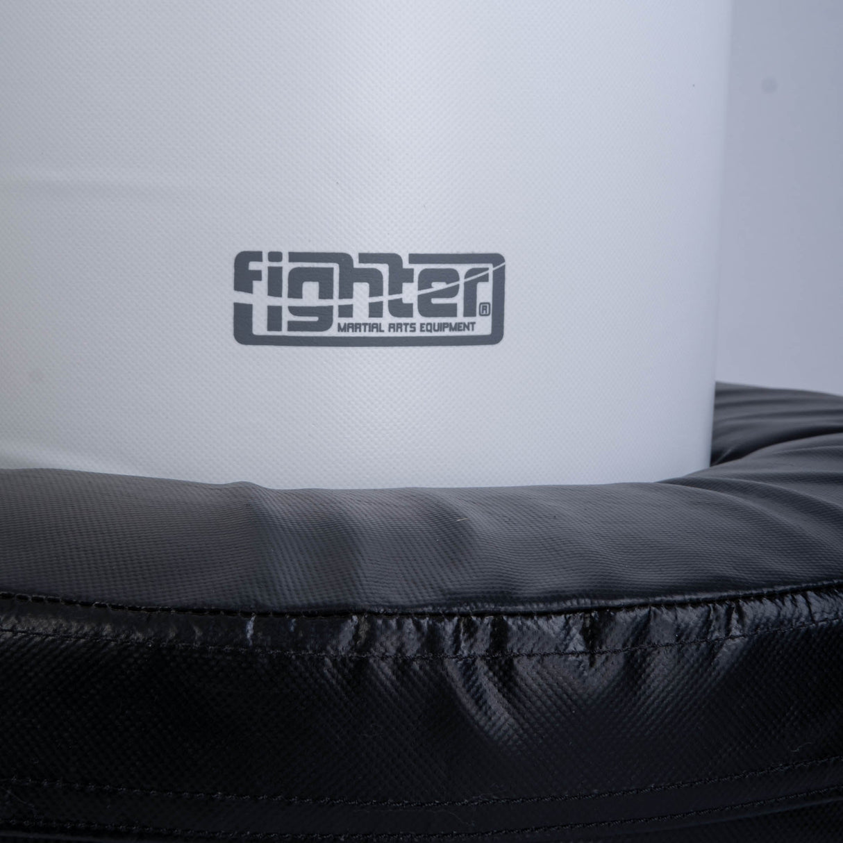 Fighter Freistehender Boxsack Classic – weiß/gold