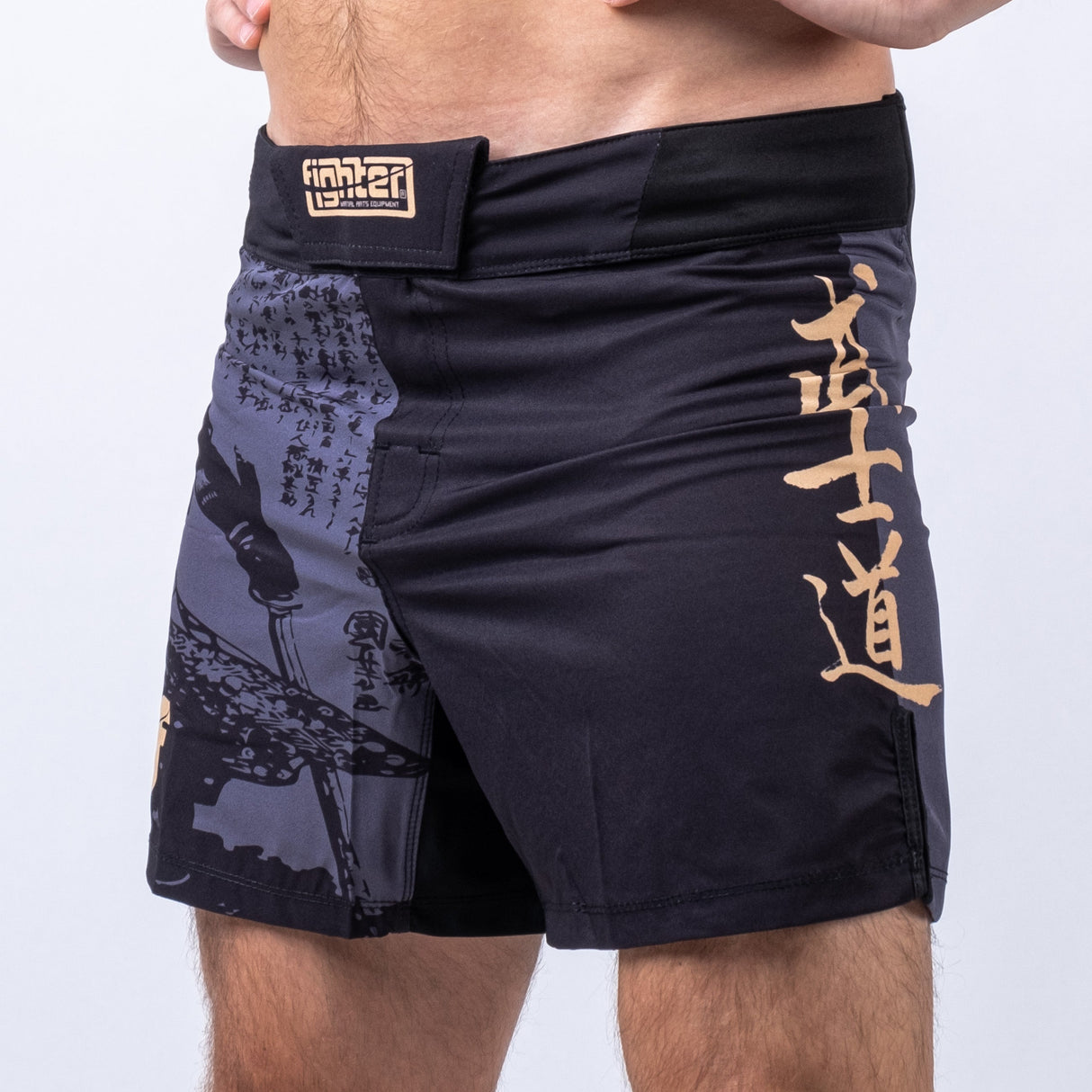 Fighter MMA Shorts Samurai – schwarz/gold, FSHM-SAM-01