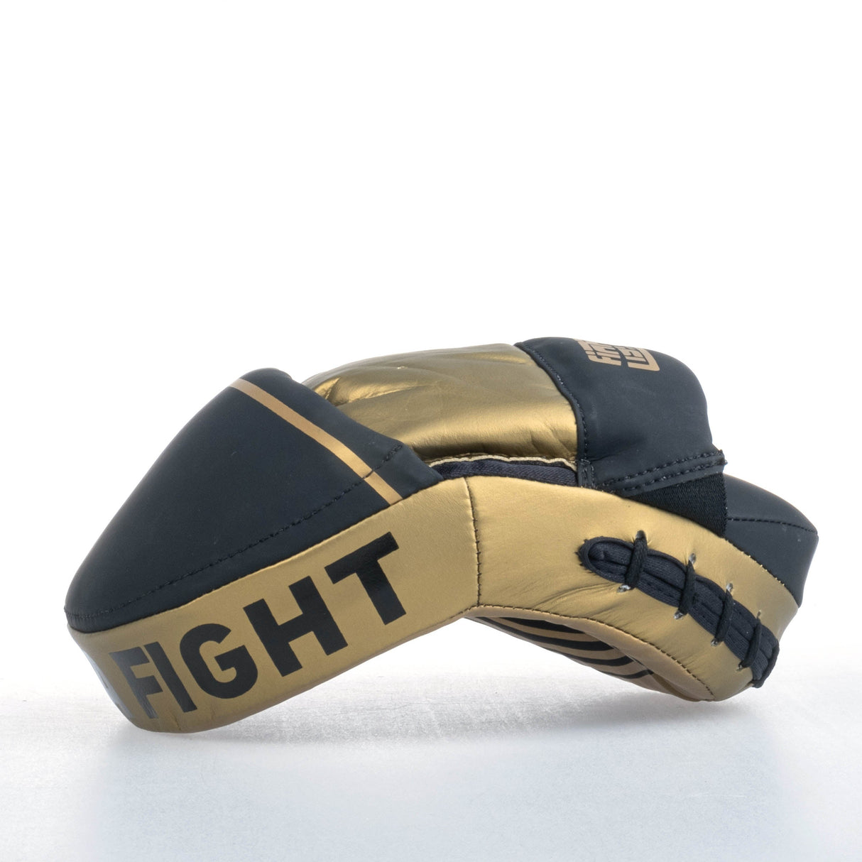 Fighter Oval Shield Pro Small – schwarz/gold, FSMPR-002-BG