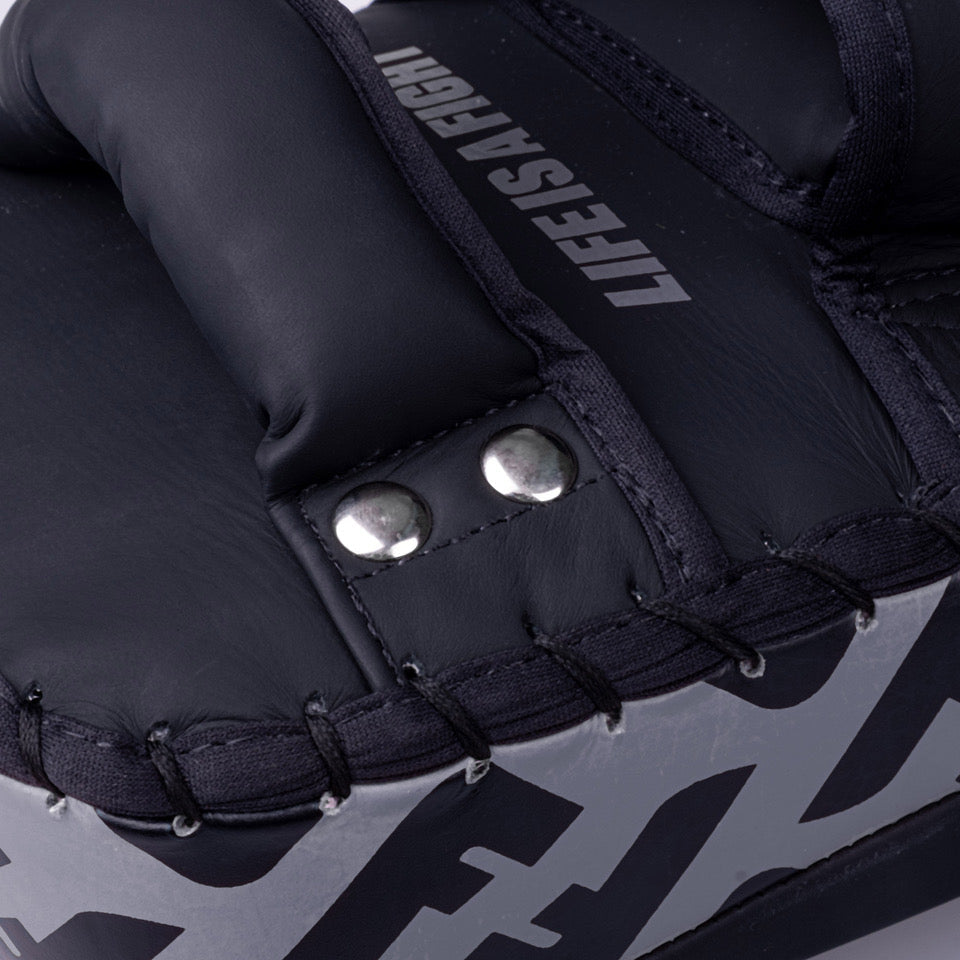 Fighter Thai Pratzen – Schwarz/Grau, FTP-001-09F