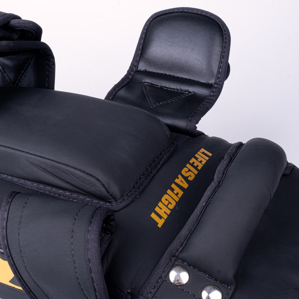Fighter Thai Pratzen – Schwarz/Gold, FTP-001-12F