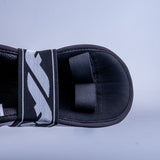 Fighter Fußschützer PRO – weiß/schwarz, JE1455-PRO-0102