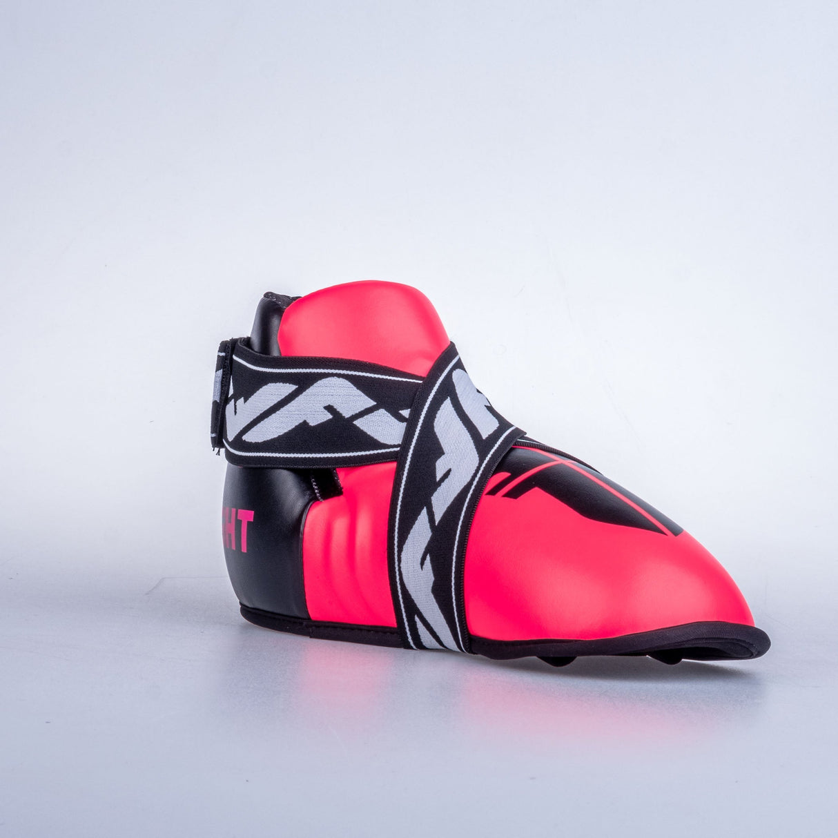 Fighter-Fußschützer – schwarz/rosa, JE1455-WRD-0207
