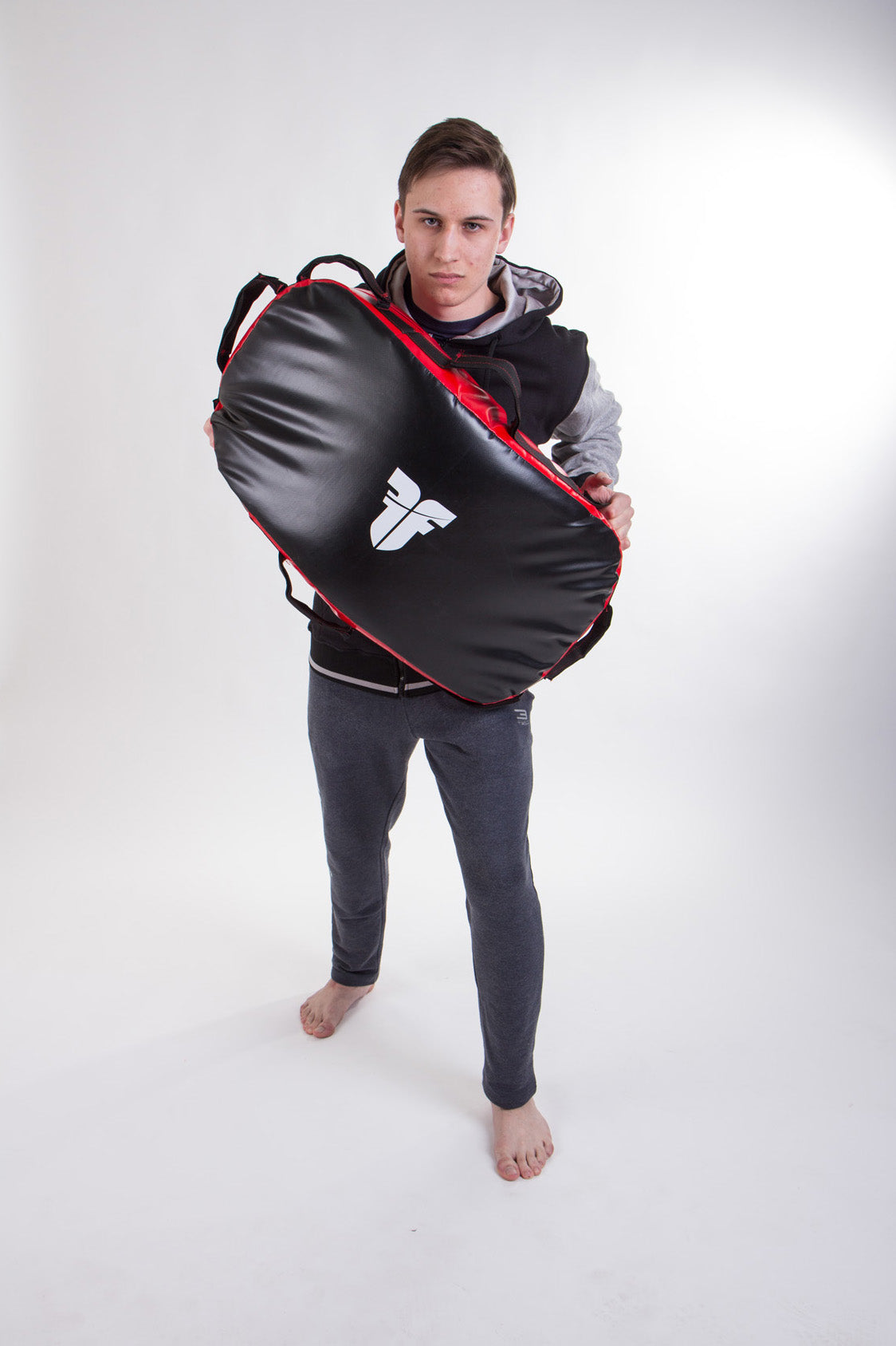 Fighter Reversible Kicking Shield – MULTI GRIP – schwarz/rot, FKSH-11