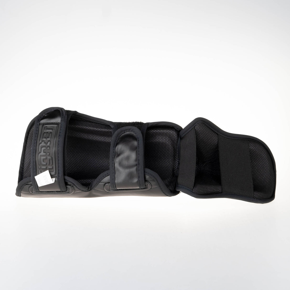 Fighter Schienbeinschoner Thai Ergo – schwarz, FSG-004BB