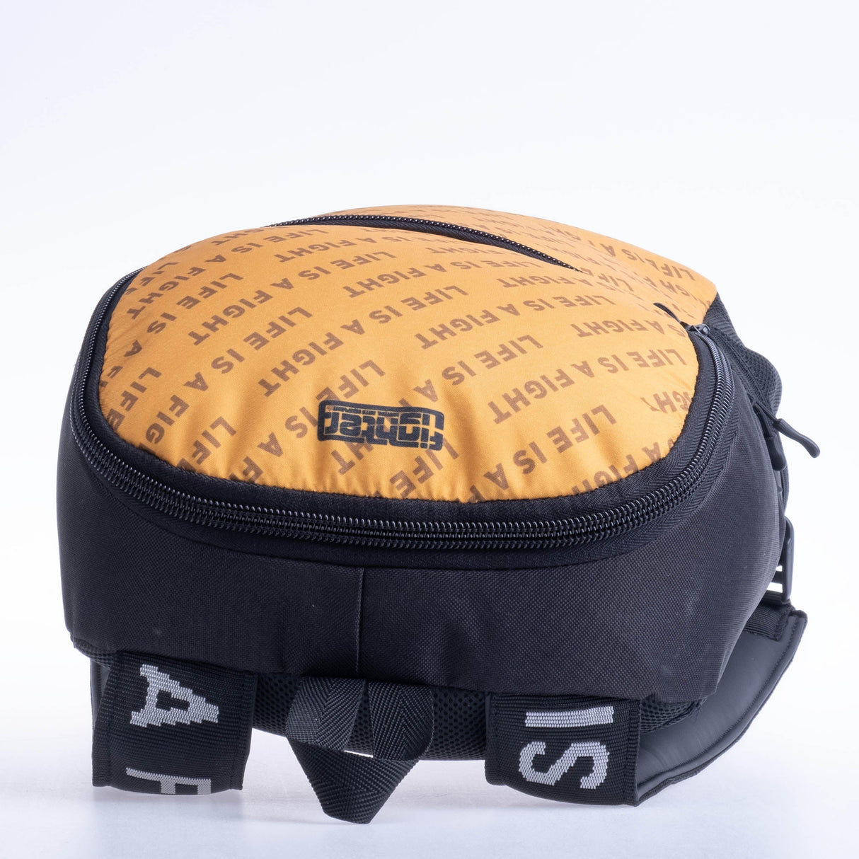 Fighter Rucksack Größe S – braunes Logo